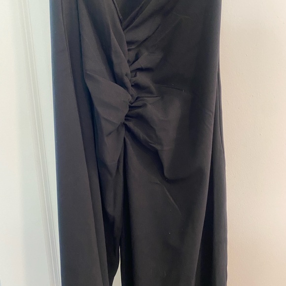 Jumpsuit/Romper size small padded bra sleeveless flare leg black 1 piece - Picture 6 of 9